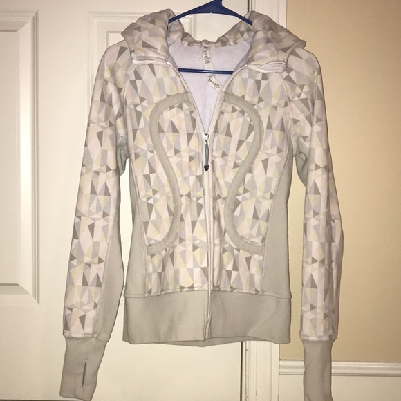 lululemon athletica Jackets & Blazers - Lulu lemon zip up hoodie.